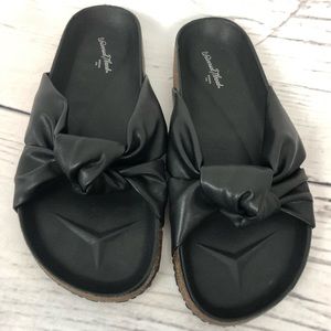 Universal Thread | Junie Knotted Footbed Sandals